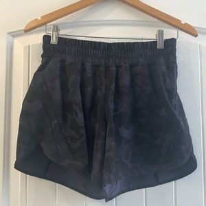 Lululemon Track That Short 5 inch